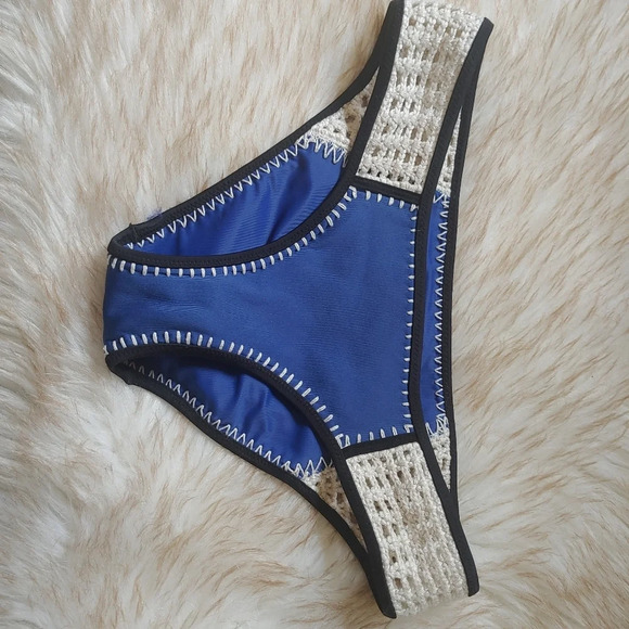 Victorias Secret Swim Carova Crochet Bikini Bottom Size S Blue - Picture 1 of 5